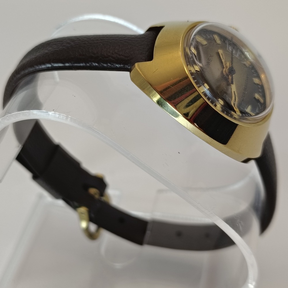 Vintage 1974 Timex Date Sunburst  Mechanical Wind Women's Watch Fully Restored‎ - Picture 3 of 10